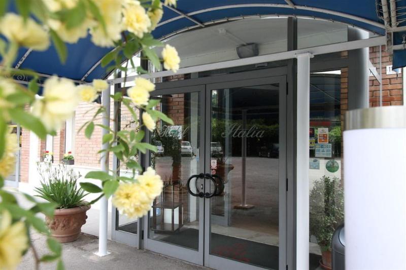Hotel Italia Ραβένα Εξωτερικό φωτογραφία