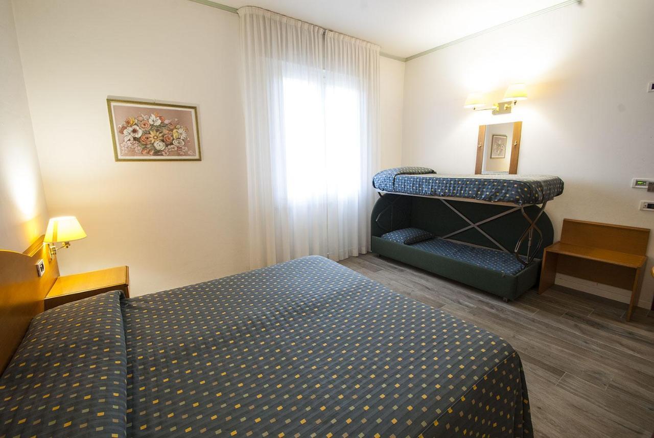 Hotel Italia Ραβένα Εξωτερικό φωτογραφία
