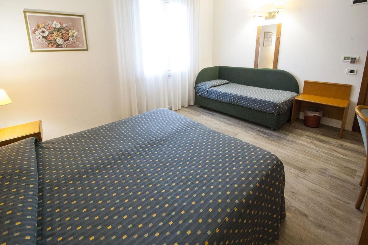 Hotel Italia Ραβένα Εξωτερικό φωτογραφία