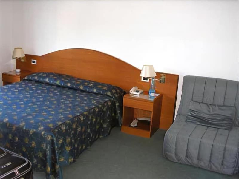 Hotel Italia Ραβένα Εξωτερικό φωτογραφία